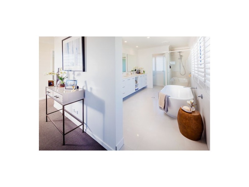 33 Hillcrest Street, Rochedale QLD 4123