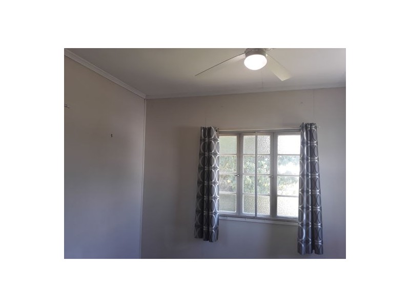 18 Perkins St, Upper Mount Gravatt QLD 4122