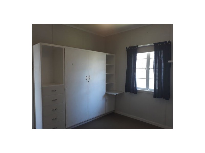 18 Perkins St, Upper Mount Gravatt QLD 4122