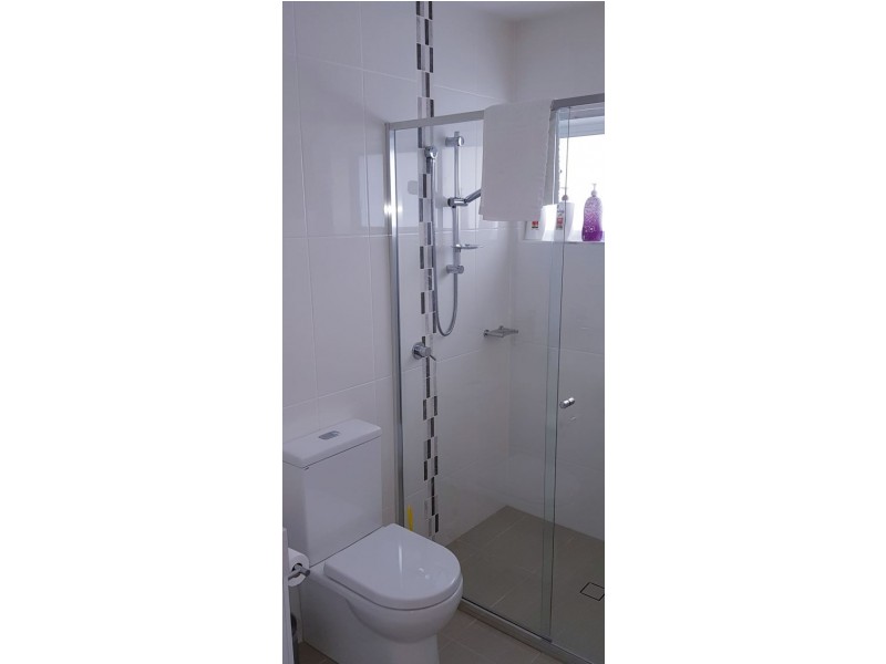 8 127 Grosvenor Street, Morningside QLD 4170