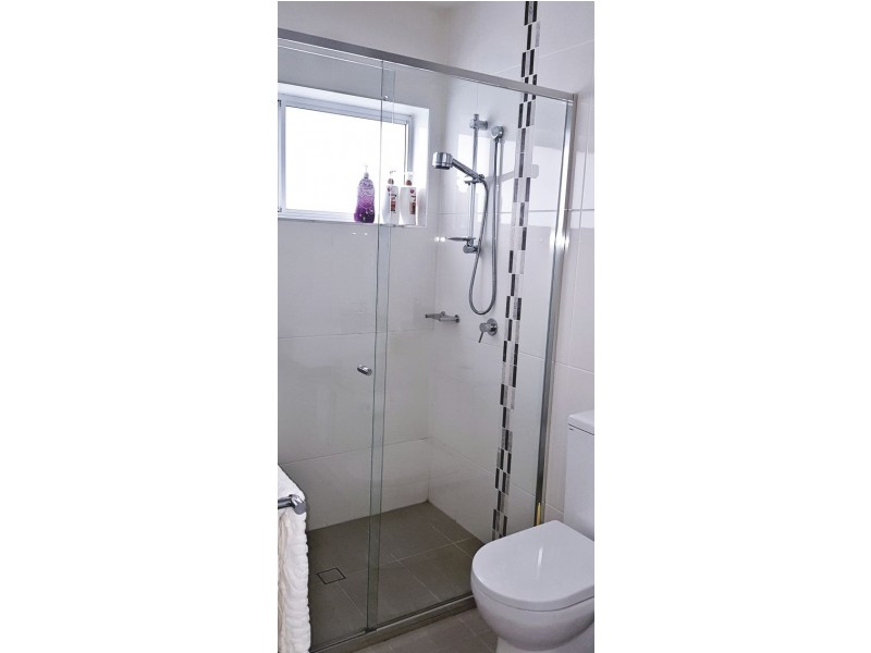 8 127 Grosvenor Street, Morningside QLD 4170