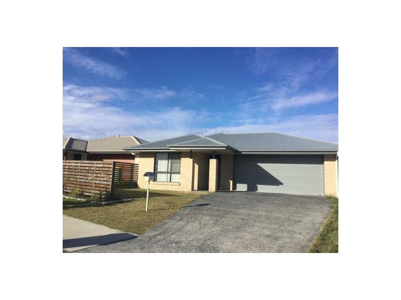 27 Cascade Street, Pimpama QLD 4209