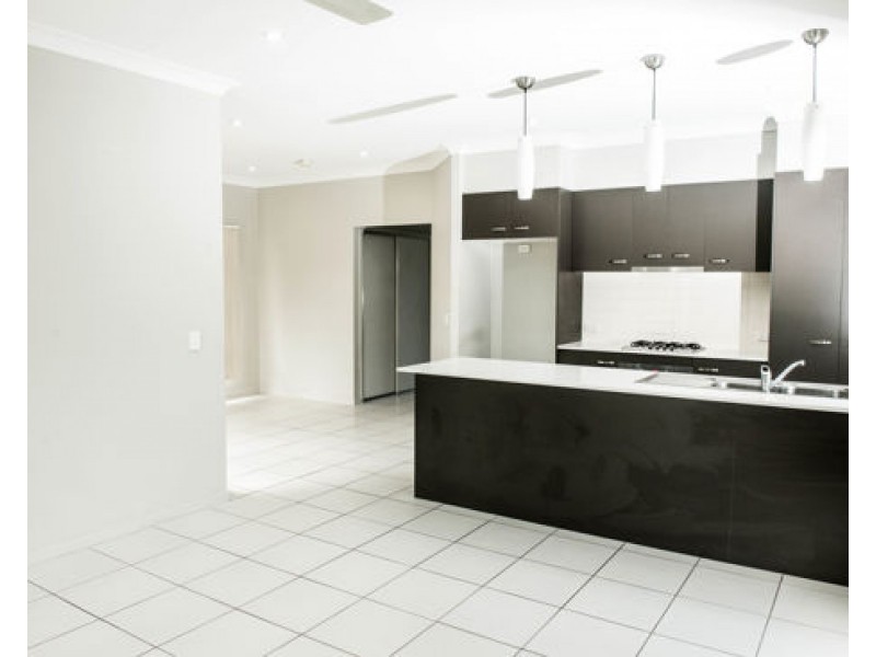 79 Francisca Drive, Augustine Heights QLD 4300
