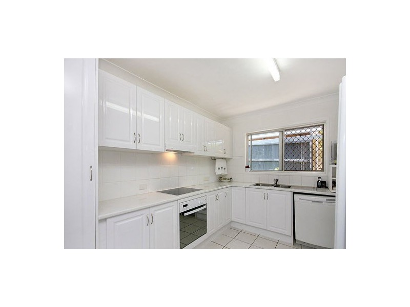 18 McCracken Street, Wishart QLD 4122