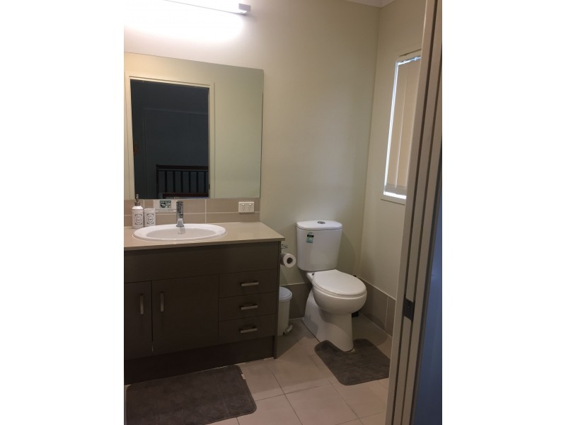 286 Troughton Rd, Coopers Plains QLD 4108