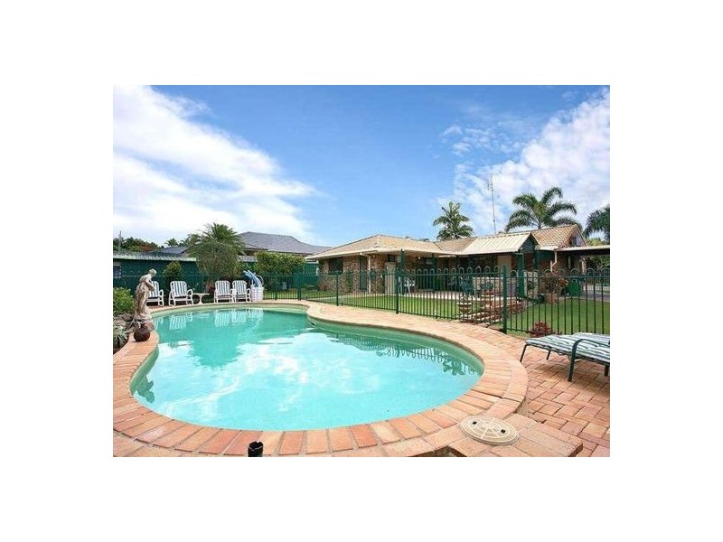 268 Central Street, Arundel QLD 4214