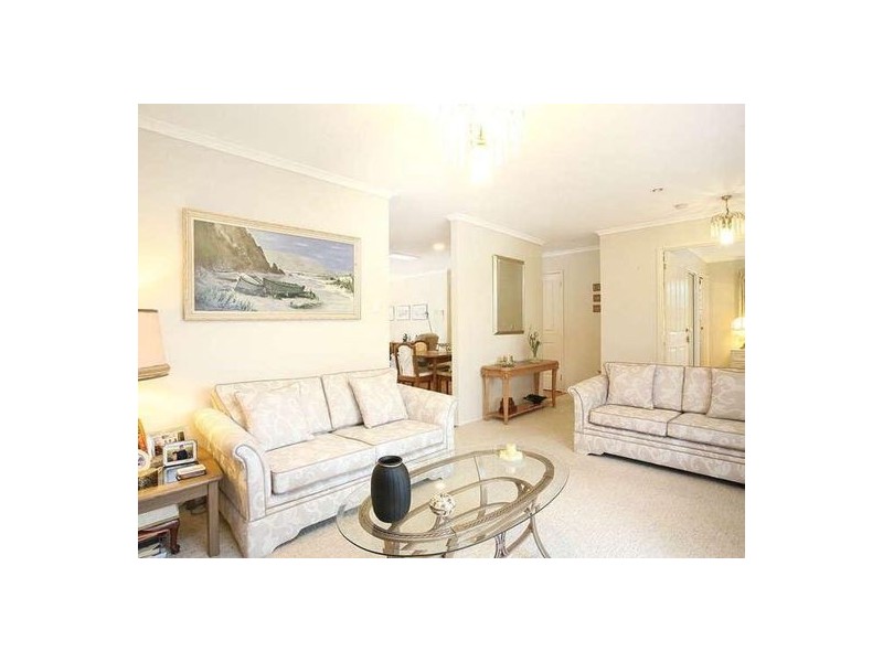 268 Central Street, Arundel QLD 4214