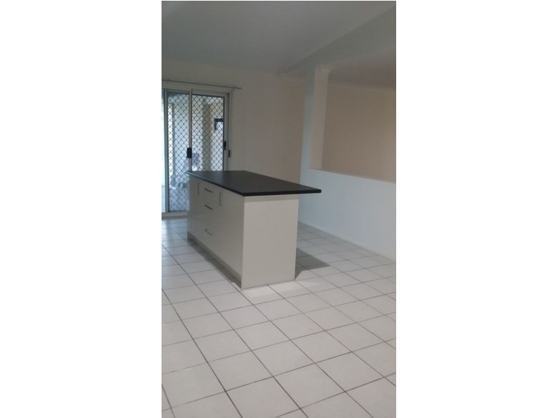 9 Hennie Crescent, Ormeau QLD 4208