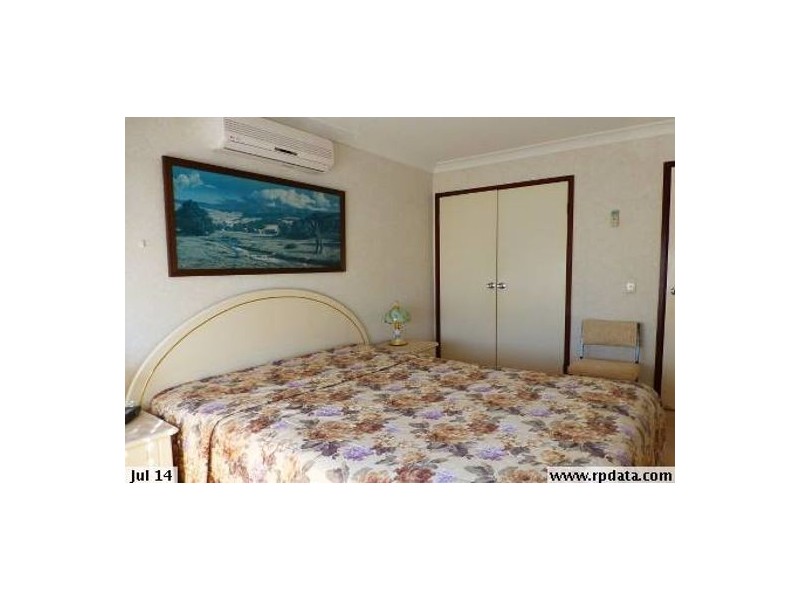 1 Fernshaw St, Macgregor QLD 4109