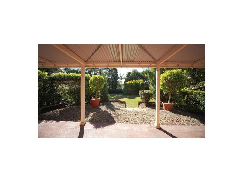 107 Bolton St, Eight Mile Plains QLD 4113