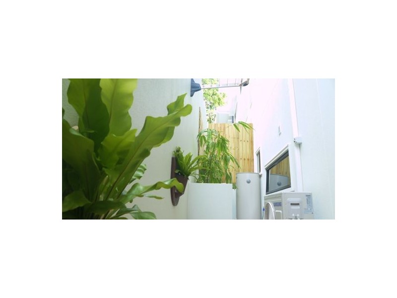 4 Raffles st, Mount Gravatt East QLD 4122