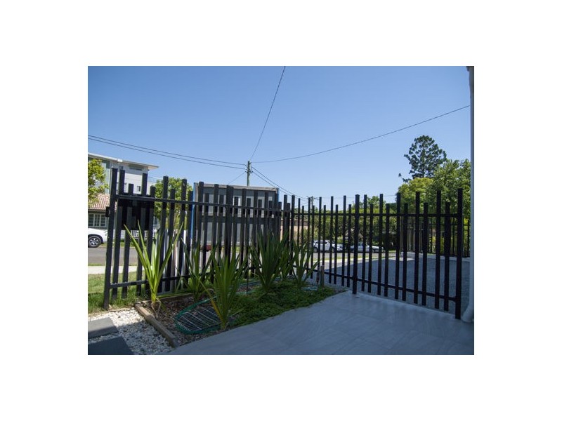 4 Raffles st, Mount Gravatt East QLD 4122