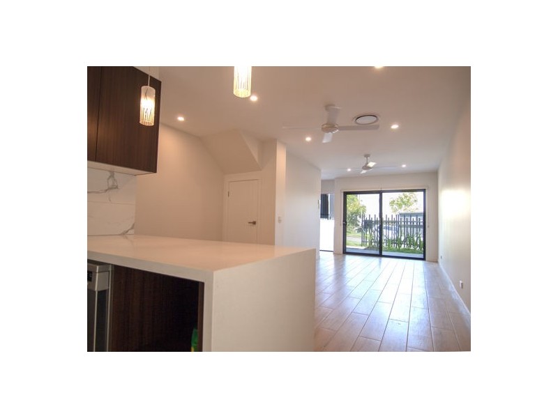 4 Raffles st, Mount Gravatt East QLD 4122