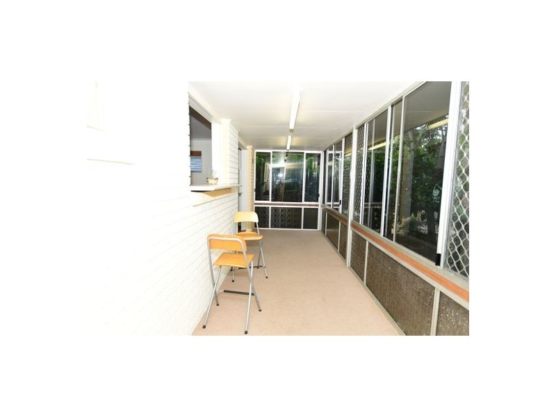 42 Ingleston Street, Wynnum West QLD 4178