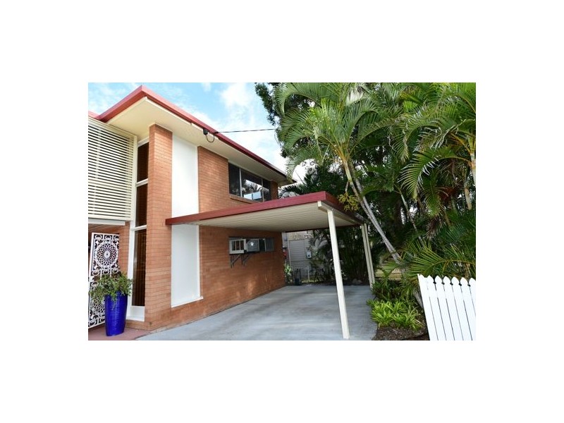 42 Ingleston Street, Wynnum West QLD 4178