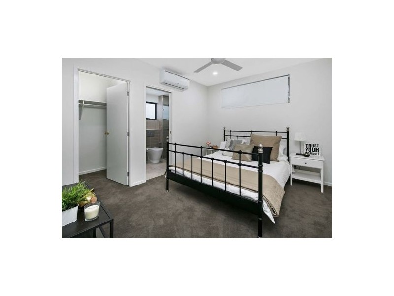 405 16-18 Curwen Terrace, Chermside QLD 4032