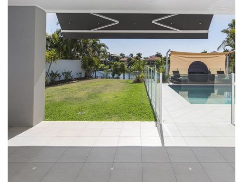 2130 Carlton Drive, Hope Island QLD 4212