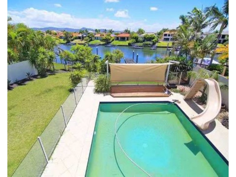 2130 Carlton Drive, Hope Island QLD 4212