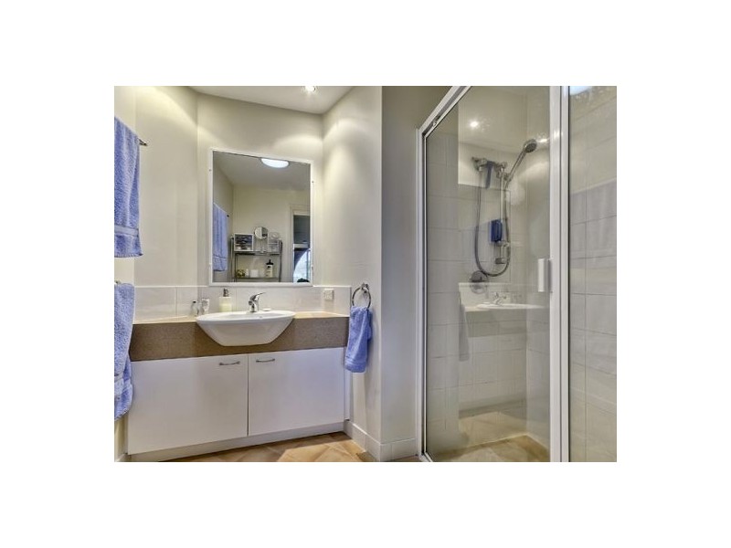 42/176 Sydney Street, New Farm QLD 4005