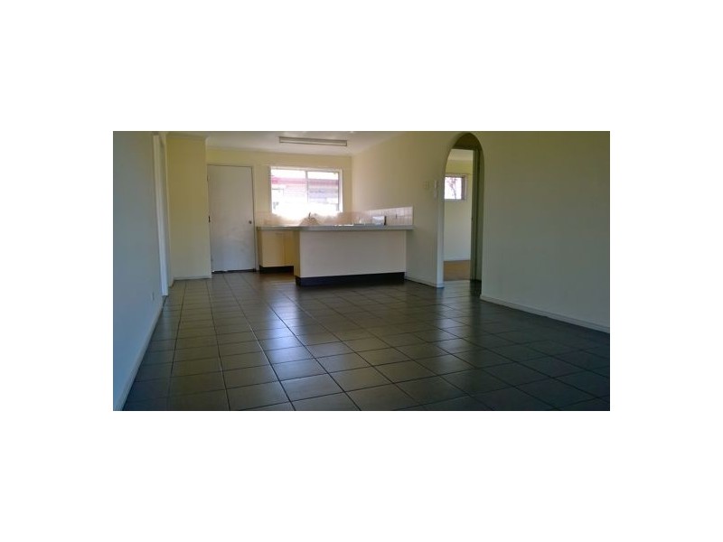 2/2 Hazelnut Drive, Caboolture South QLD 4510