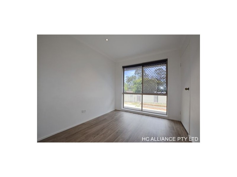 22 DOVE TREE CRES, Sinnamon Park QLD 4073
