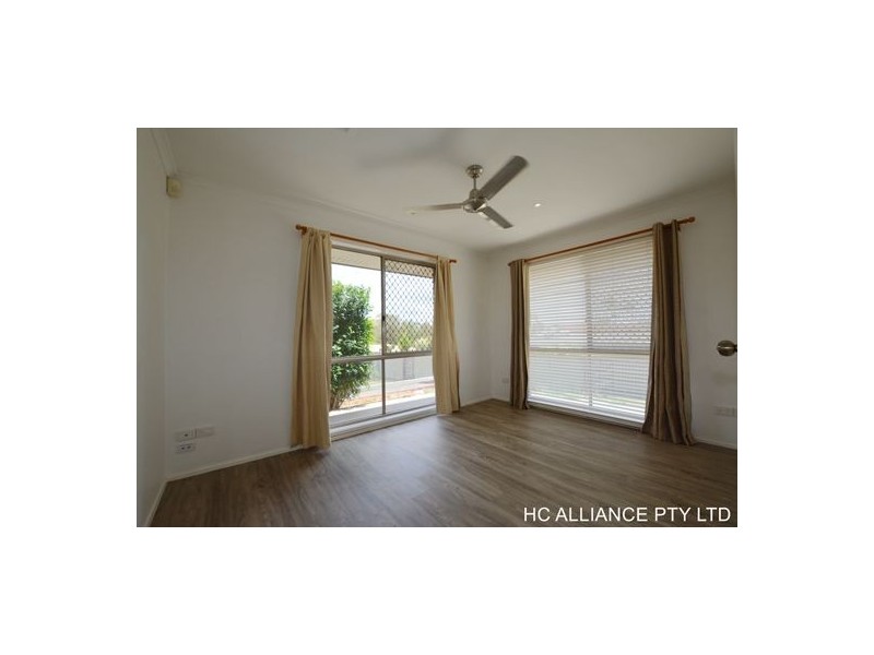 22 DOVE TREE CRES, Sinnamon Park QLD 4073