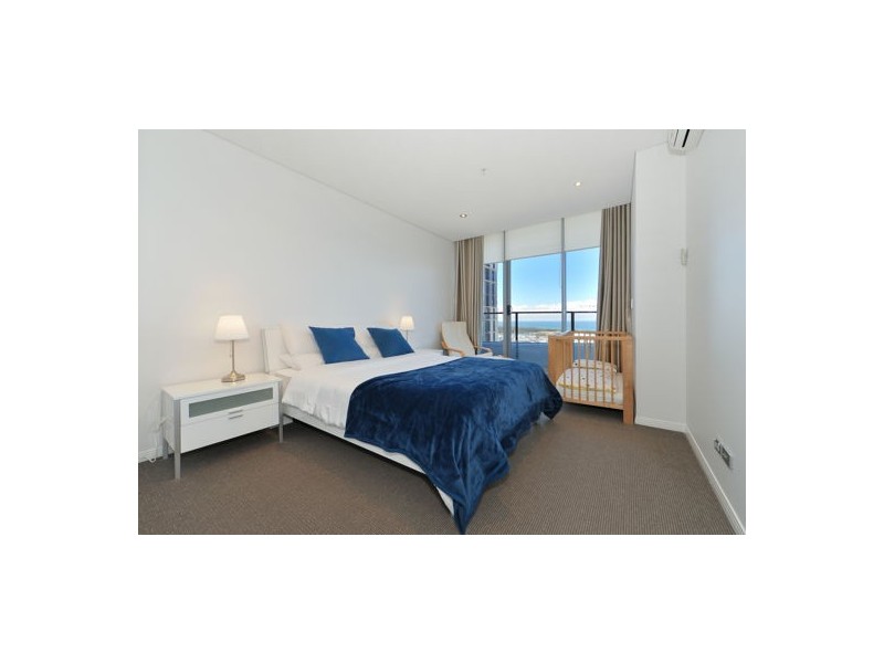 2404 /4 Como Crescent, Southport QLD 4215