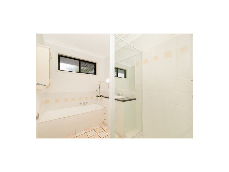 6 Conimbla Close, Parkinson QLD 4115