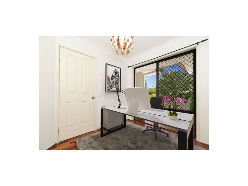 6 Conimbla Close, Parkinson QLD 4115