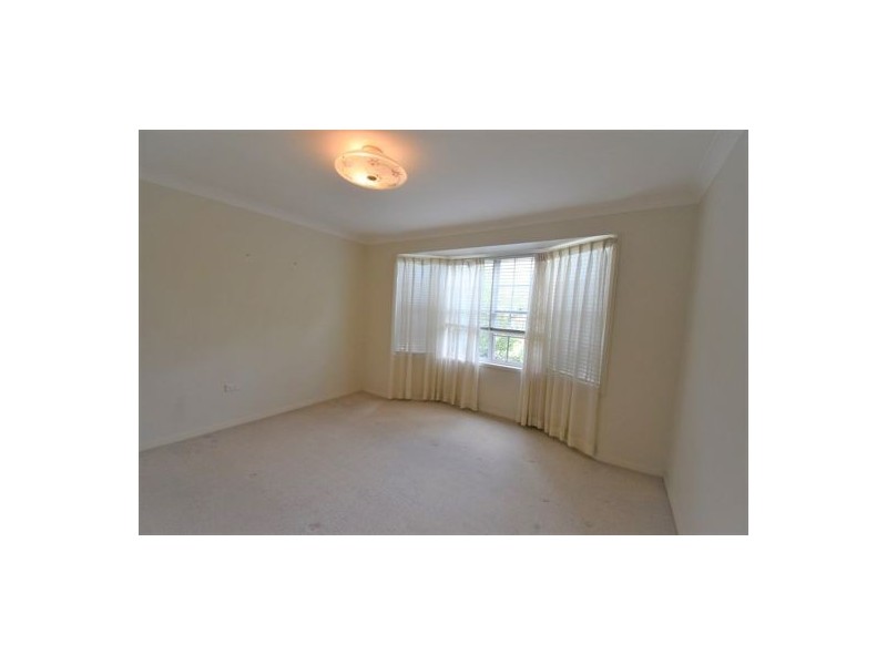 1/45 Mulgray Ave, Baulkham Hills NSW 2153