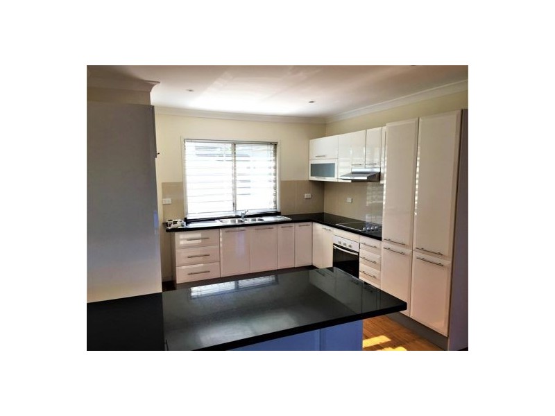 1/64 Gowrie Street, Annerley QLD 4103