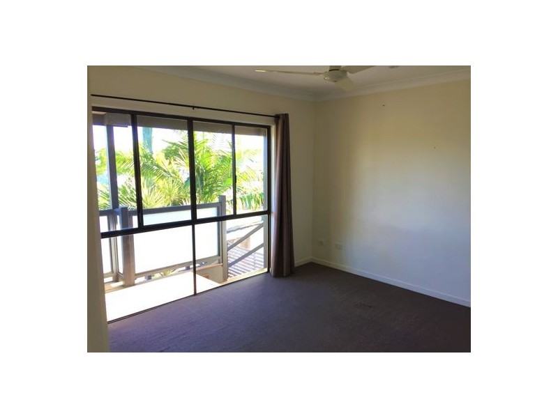 1/64 Gowrie Street, Annerley QLD 4103