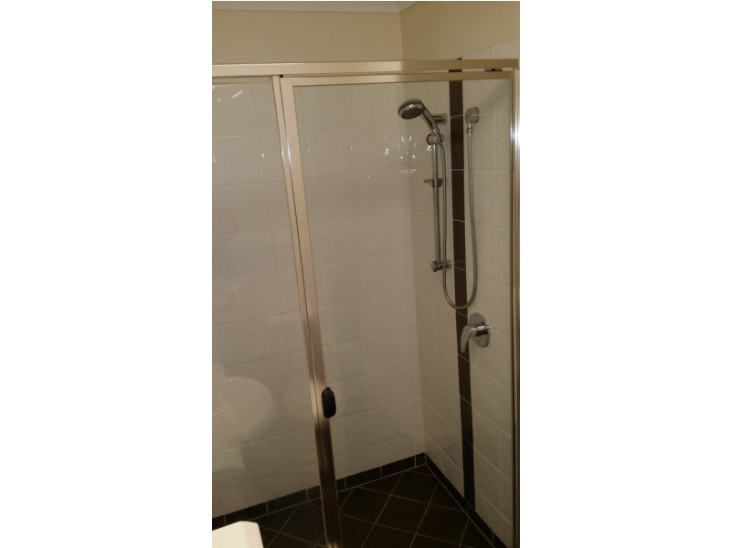 17 64 Groth Road, Boondall QLD 4034