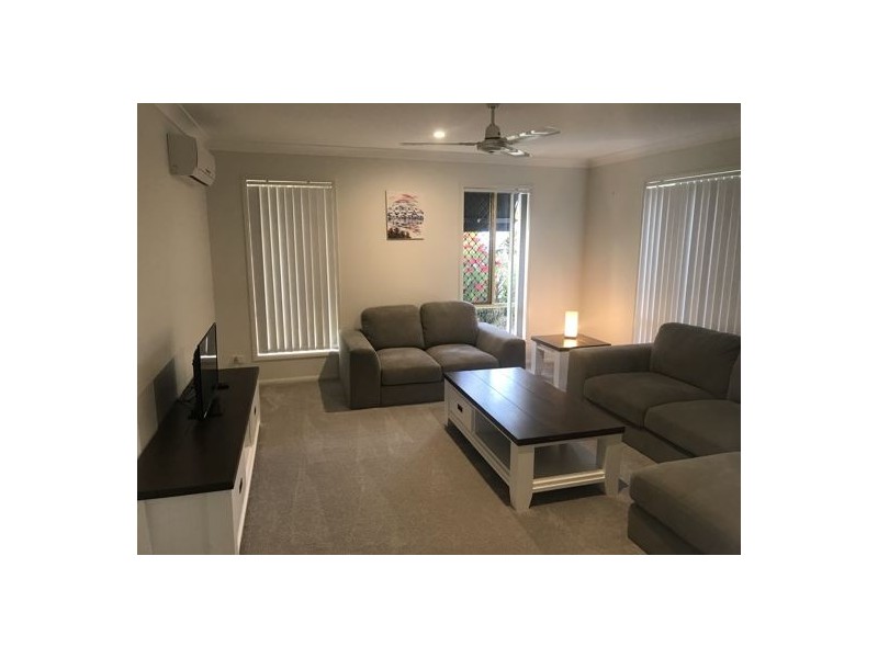 108 Christina Ryan Way, Arundel QLD 4214