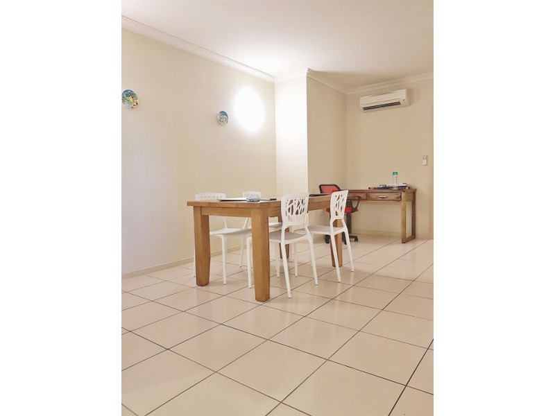 270 12 Gregory Street, Westcourt QLD 4870