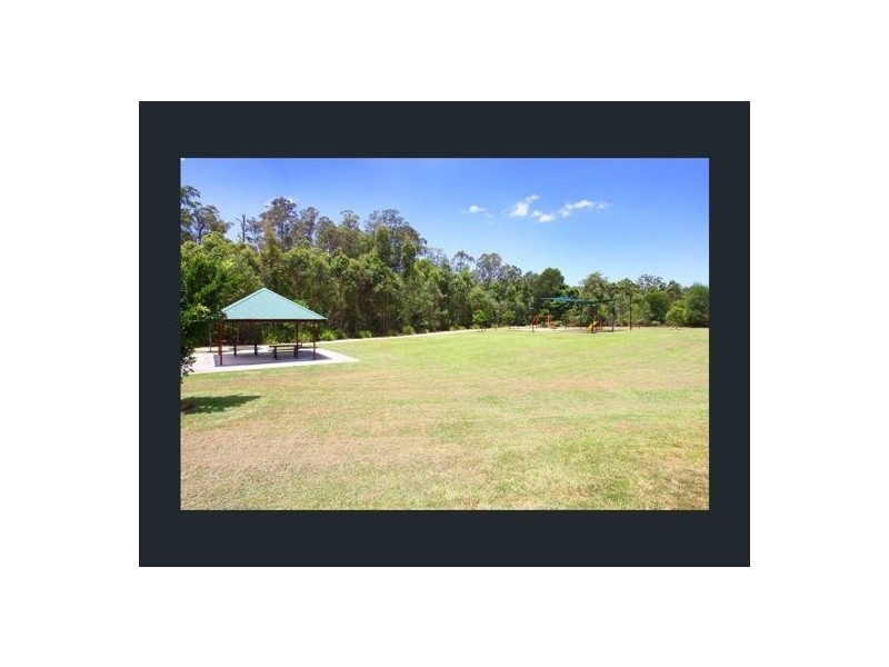 69 Valleyview Drive, Mount Nathan QLD 4211
