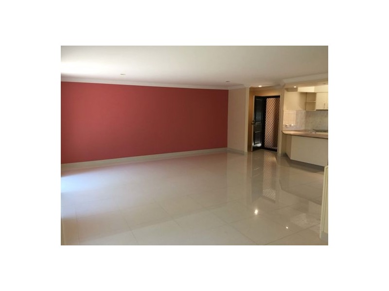 29 105 Oldfield Rd, Sinnamon Park QLD 4073