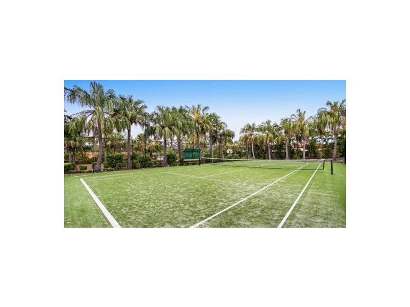 19 105 Oldfield Rd, Sinnamon Park QLD 4073