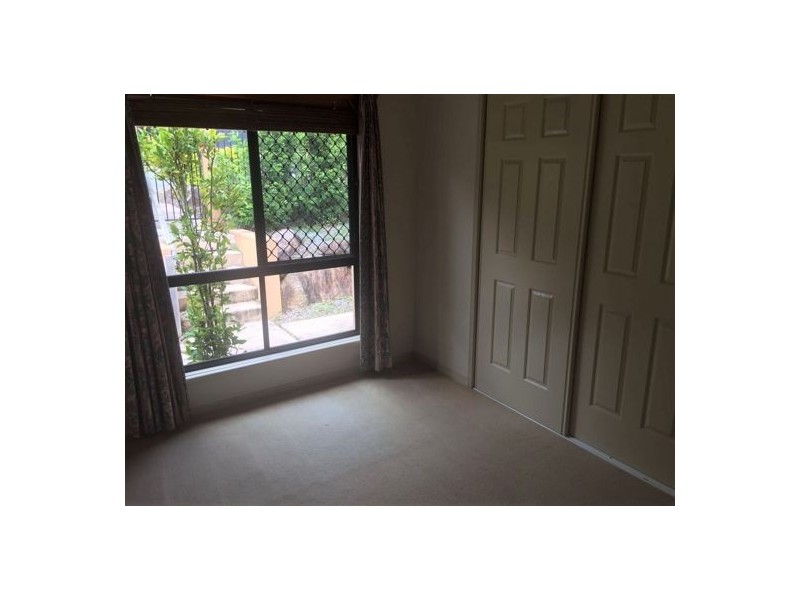 19 105 Oldfield Rd, Sinnamon Park QLD 4073