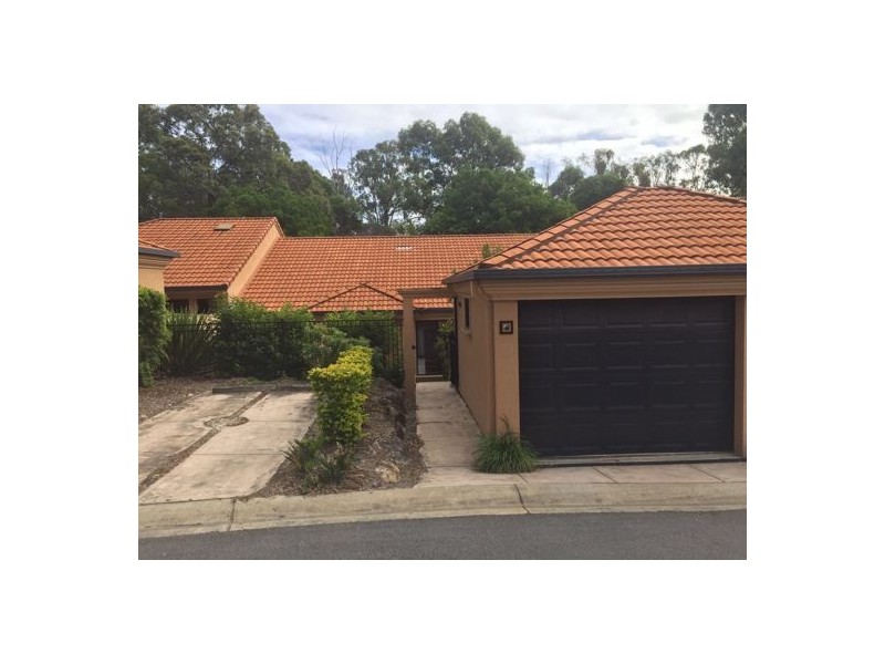 19 105 Oldfield Rd, Sinnamon Park QLD 4073