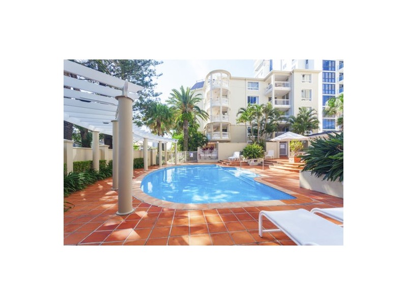 39/126 Old Burleigh Road, Broadbeach QLD 4218
