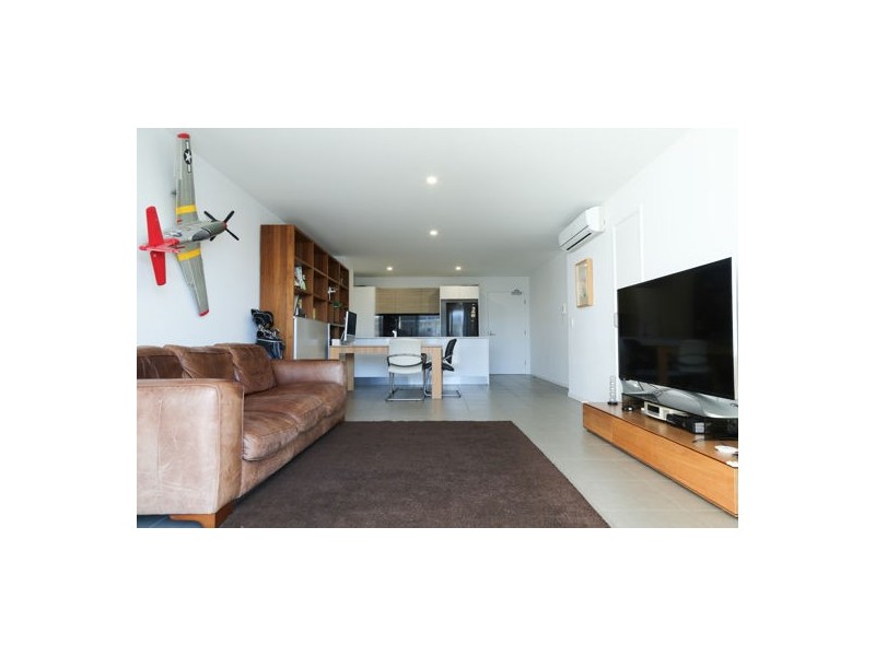 2311 1 Waterford Court, Bundall QLD 4217