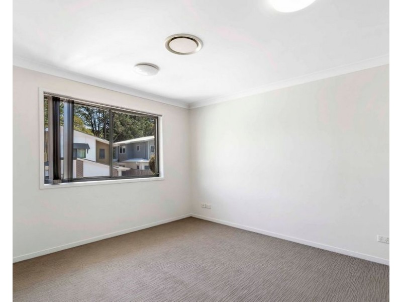 57/37 Slobodian ave, Eight Mile Plains QLD 4113
