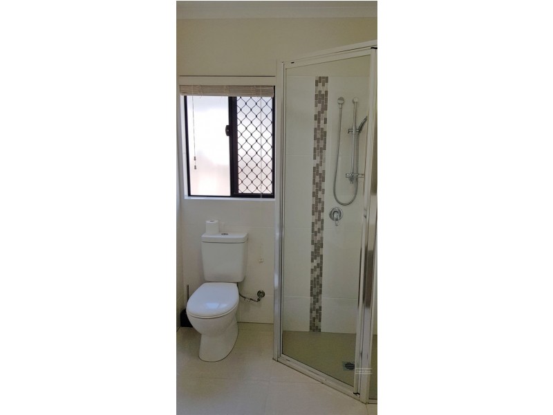 24 Cityview Crescent, Mooroobool QLD 4870