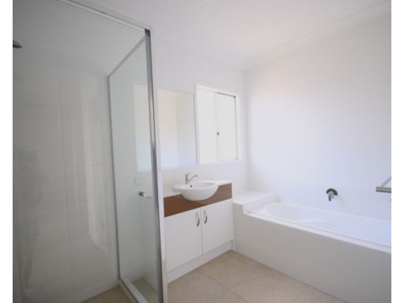 20 Willow Way, Rochedale QLD 4123