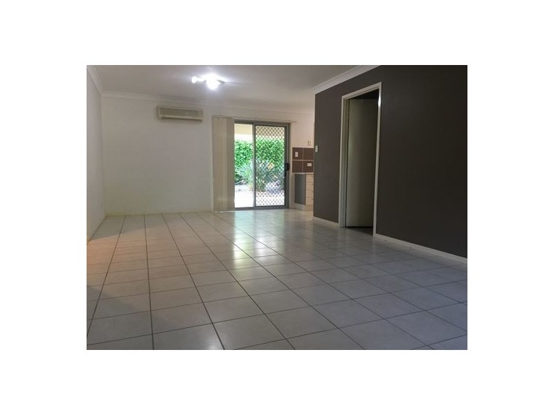 4 5 Myrtle Crescent, Bridgeman Downs QLD 4035