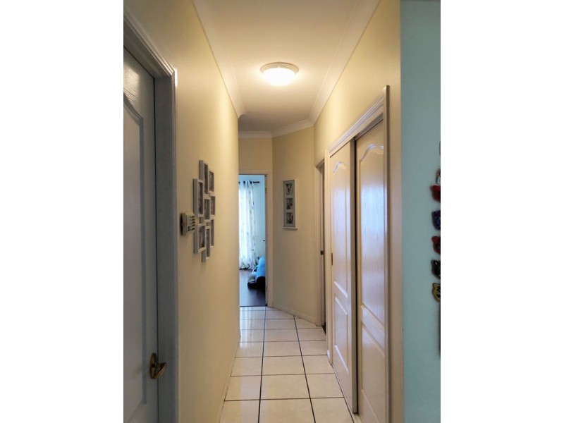 8 Falaise Place, Sunnybank Hills QLD 4109