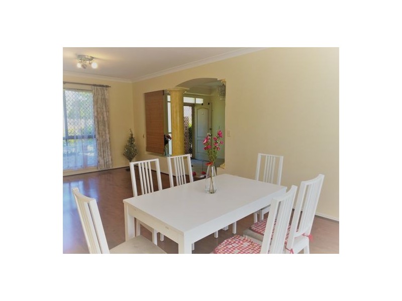 8 Falaise Place, Sunnybank Hills QLD 4109