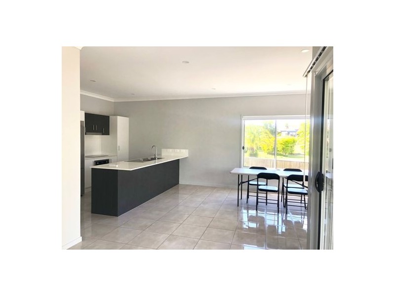 1 Riflebird Street, Coomera QLD 4209