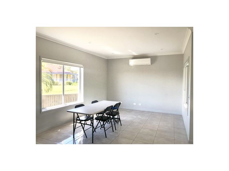 1 Riflebird Street, Coomera QLD 4209